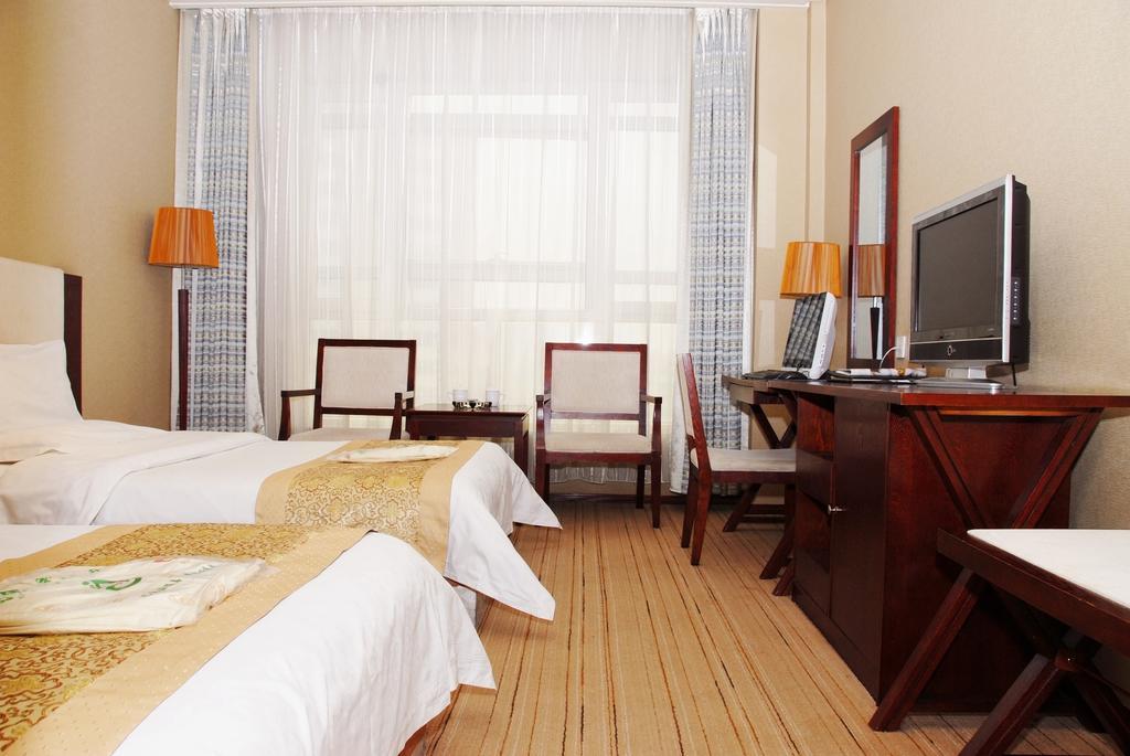 Datong Jinhe Kailong Hotel חדר תמונה