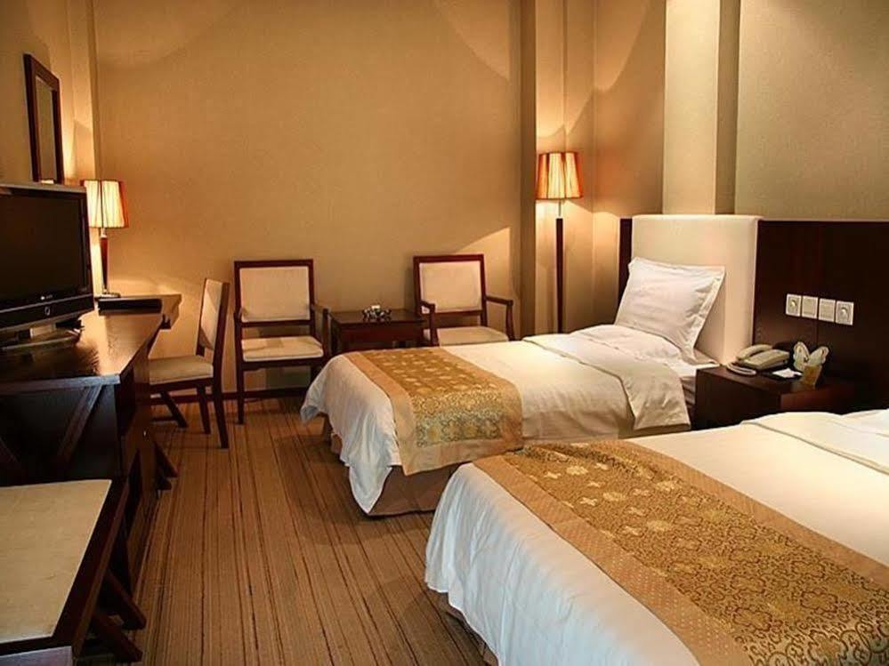 Datong Jinhe Kailong Hotel מראה חיצוני תמונה